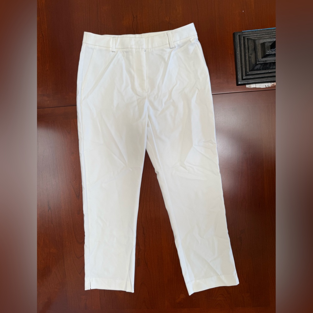 Luxurious White Capri Pants Cotton Blend Quality Feel Size M